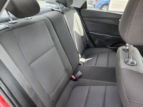 Used 2021 Hyundai Accent SE FWD image 18