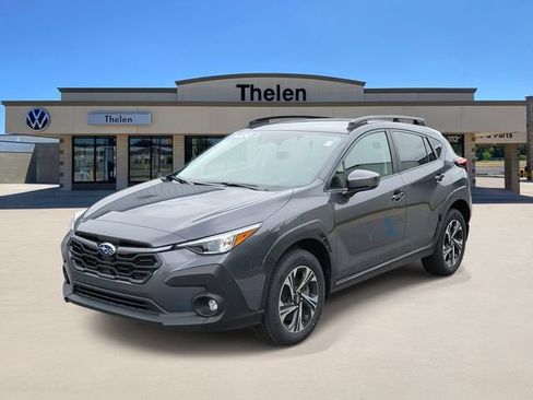 Used 2024 Subaru Crosstrek 2.0i Premium AWD/4WD image 2
