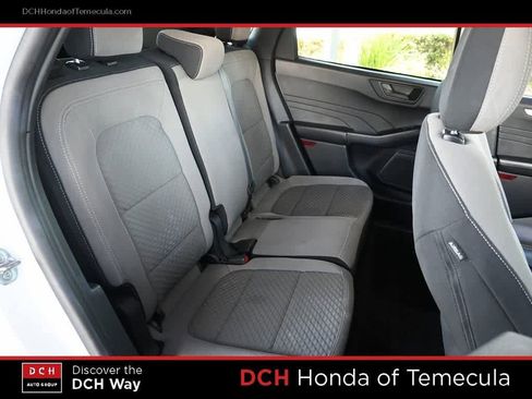 Used 2022 Ford Escape SE image 20