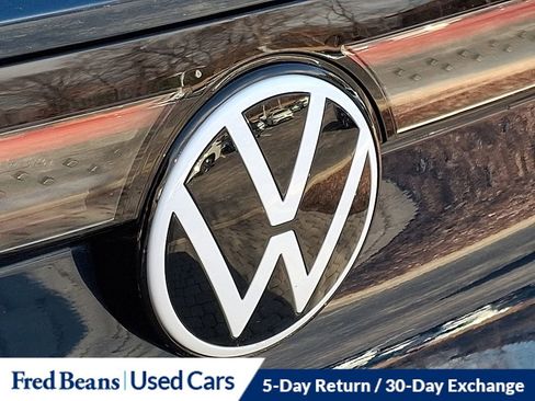 Certified 2023 Volkswagen ID.4 Pro image 30