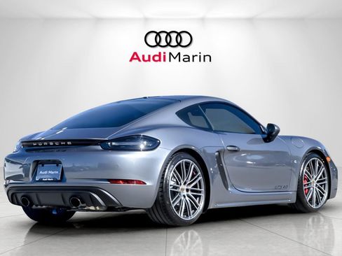 Used 2025 Porsche 718 Cayman GTS image 5