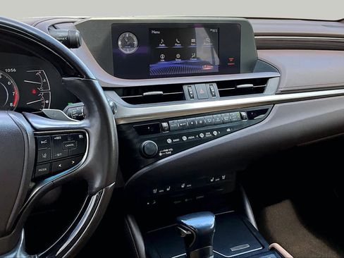 Used 2020 Lexus ES 350 w/ Premium Package FWD image 7