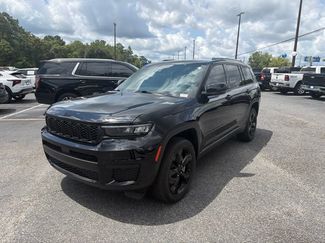 Used 2024 Jeep Grand Cherokee L Laredo AWD/4WD video 1