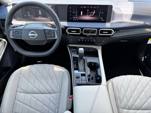 New 2026 Nissan Sentra SL FWD image 12