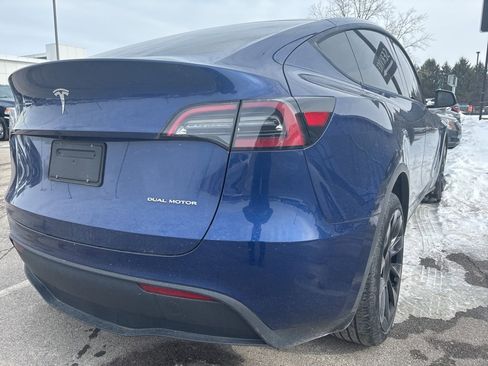 Used 2023 Tesla Model Y Long Range image 9