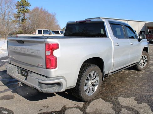 Used 2022 Chevrolet Silverado 1500 RST image 9