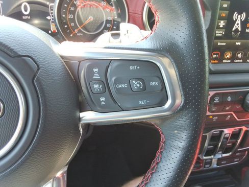 Used 2023 Jeep Wrangler Unlimited Rubicon 392 AWD/4WD image 31