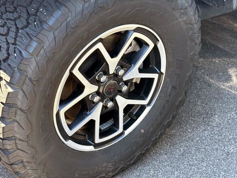 Used 2026 Jeep Wrangler Unlimited Rubicon AWD/4WD image 5