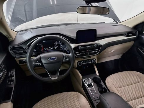 Used 2020 Ford Escape SE FWD image 22