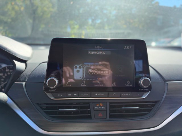 Used 2025 Nissan Altima 2.5 SV AWD/4WD image 16