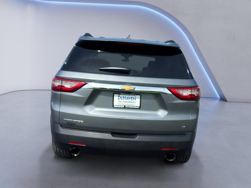 Used 2020 Chevrolet Traverse LT w/ LT Premium Package FWD image 5