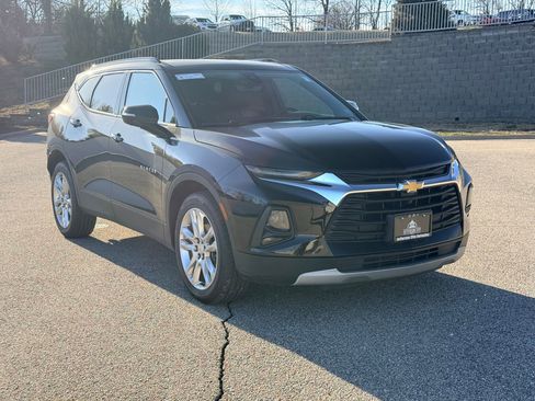 Used 2022 Chevrolet Blazer LT w/ Sound & Technology Package image 6