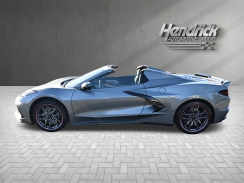 Used 2024 Chevrolet Corvette Stingray Premium Conv w/ Z51 Performance Package image 8