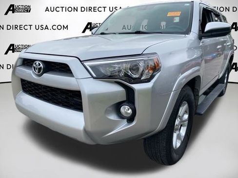 Used 2017 Toyota 4Runner SR5 RWD image 27