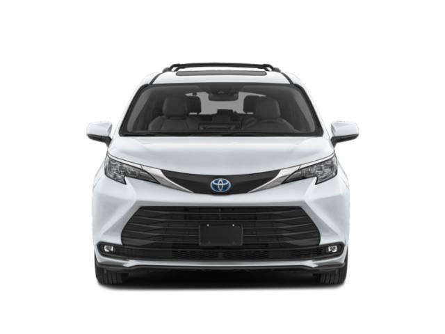 Certified 2025 Toyota Sienna XLE w/ XLE Plus Package FWD image 4