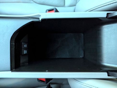 Used 2023 Toyota Camry XLE image 29