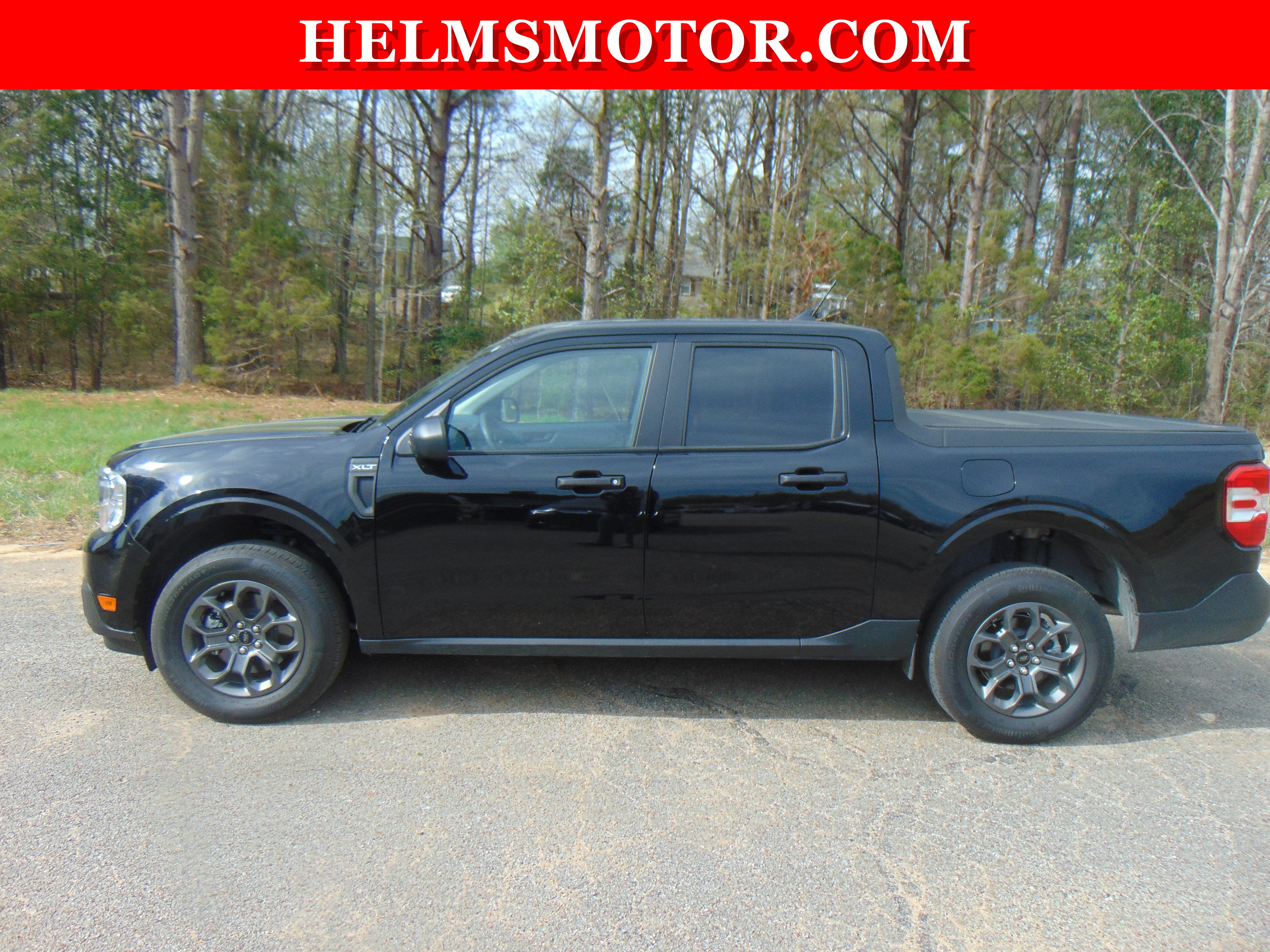 Used 2024 Ford Maverick XLT FWD image 1