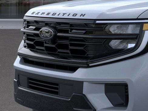 New 2026 Ford Expedition Max Platinum w/ Stealth Appearance Package image 17
