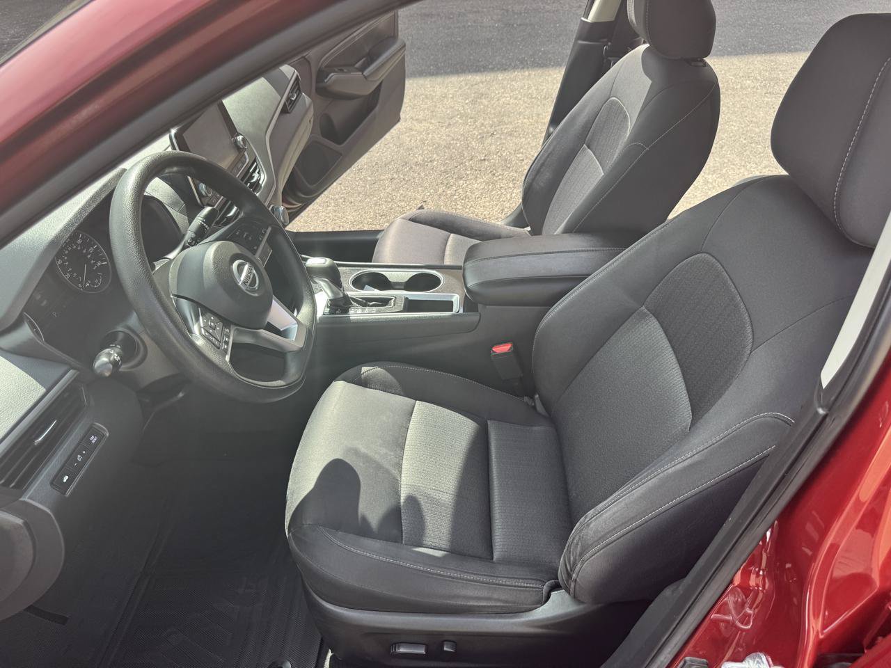 Used 2021 Nissan Altima 2.5 SV FWD image 10