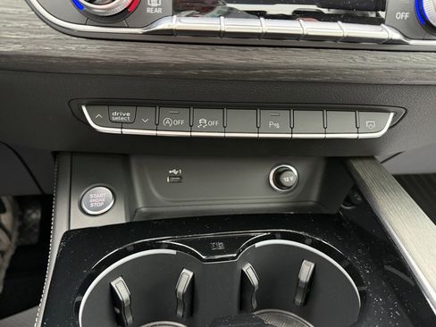 Used 2023 Audi A4 2.0T Premium Plus w/ Premium Plus Package image 41