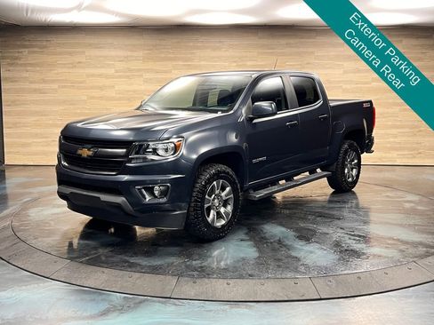 Used 2020 Chevrolet Colorado Z71 AWD/4WD image 4