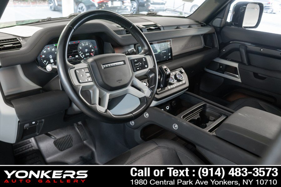 Used 2022 Land Rover Defender 110 SE AWD/4WD image 19