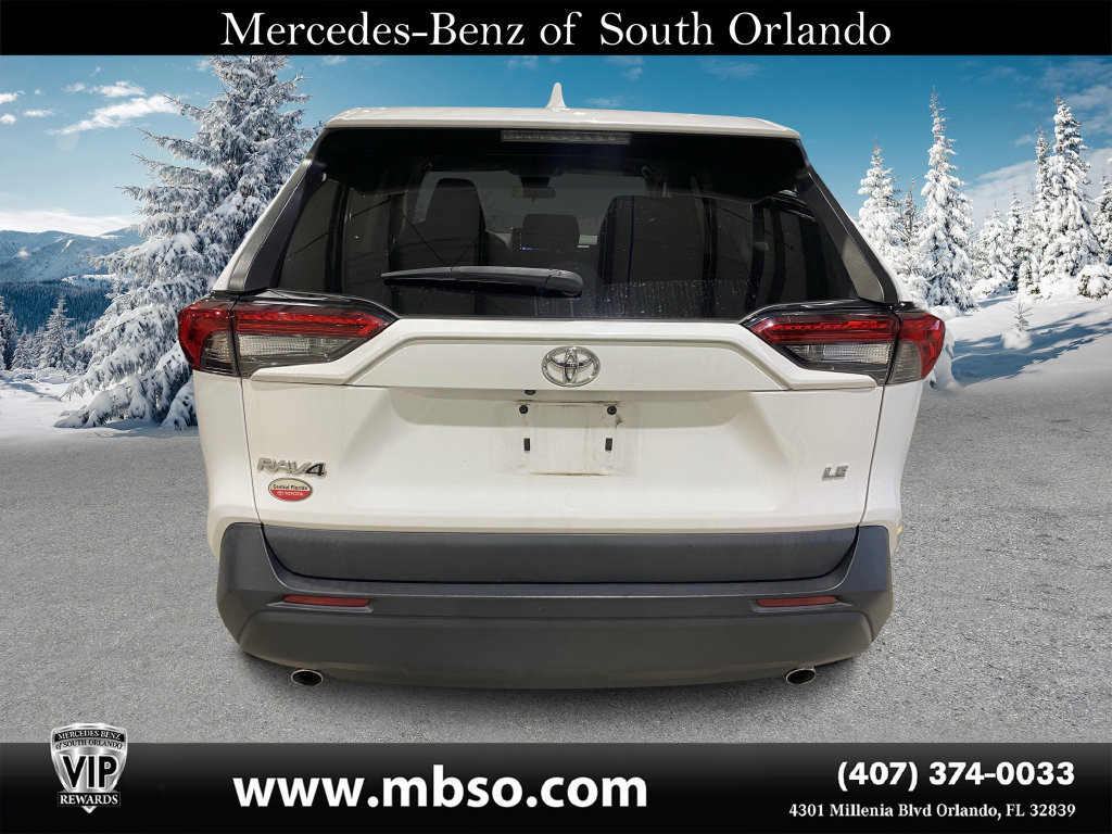 Used 2023 Toyota RAV4 LE FWD image 15
