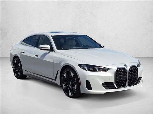 New 2026 BMW 430i w/ Premium Package RWD image 7