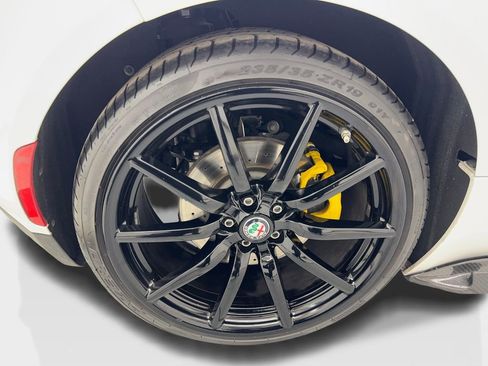 Used 2018 Alfa Romeo 4C Spider RWD image 57