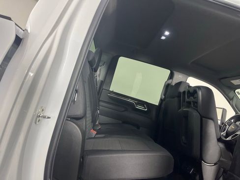 Used 2025 Chevrolet Silverado 2500 LT w/ Convenience Package image 29