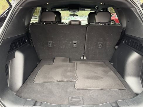 Used 2025 Ford Escape ST-Line image 7