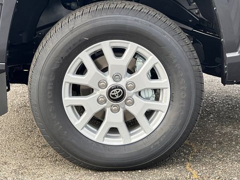 New 2026 Toyota Tacoma SR5 image 32