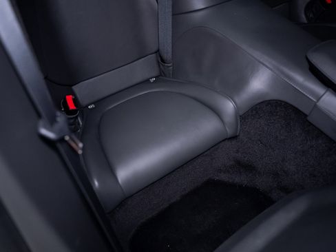 Used 2020 Aston Martin DB11 AMR image 67