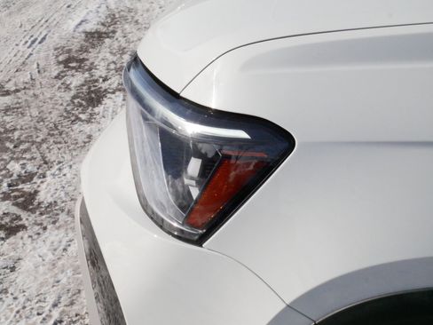 Certified 2025 Volkswagen Taos S AWD/4WD image 13