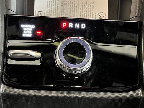 New 2025 Jeep Grand Cherokee L Limited w/ Luxury Tech Group II image 24