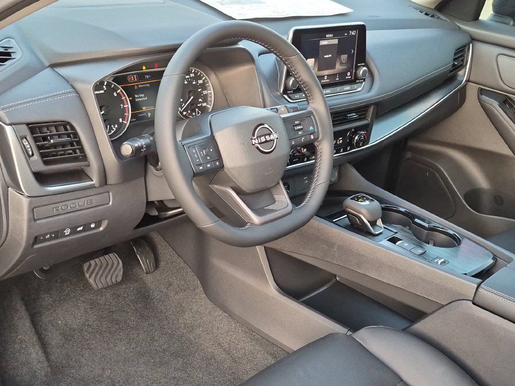 New 2026 Nissan Rogue Dark Armor FWD image 13