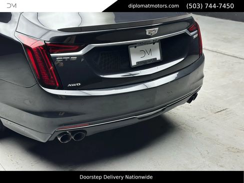 Used 2020 Cadillac CT6 V w/ LPO, Premium Carpet Package image 16