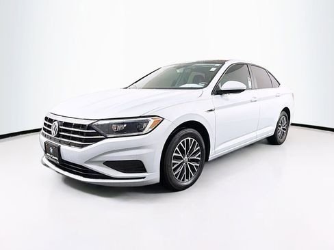 Used 2019 Volkswagen Jetta SEL FWD image 3