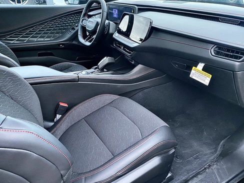 Used 2025 Dodge Charger Daytona R/T w/ Quick Order Package 25M R/T image 8