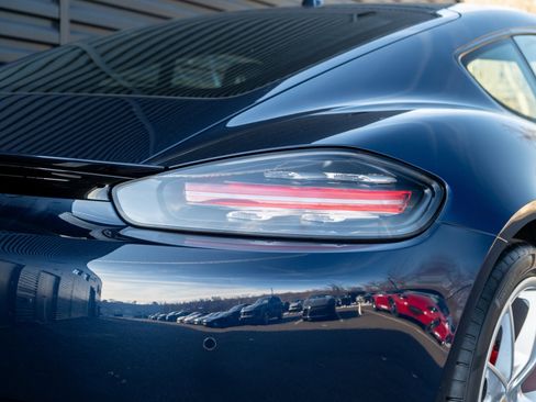 Certified 2021 Porsche 718 Cayman S image 39