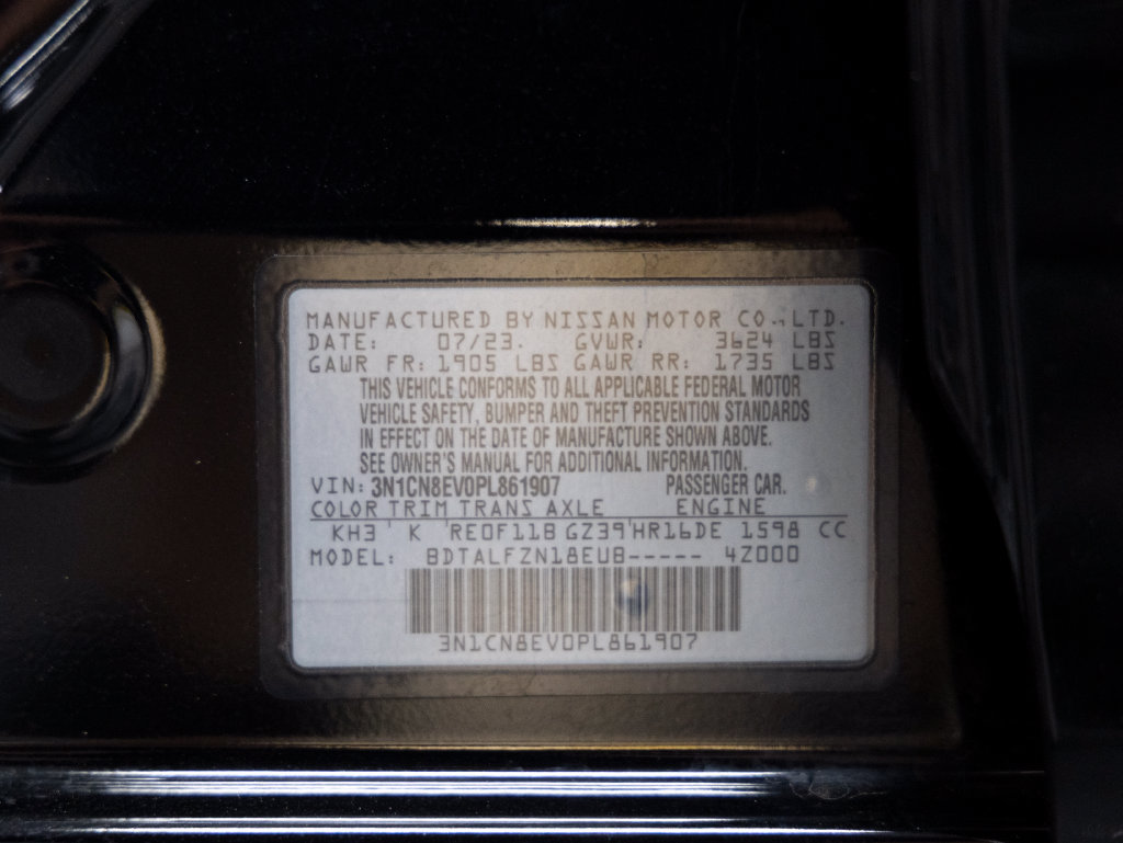 Used 2023 Nissan Versa SV FWD image 27