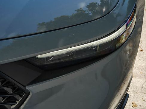 Used 2024 Honda Accord Sport image 8