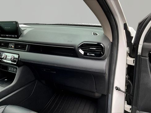 Used 2025 Honda Pilot EX-L image 27