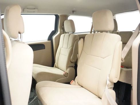 Used 2013 Dodge Grand Caravan American Value Package w/ UConnect Hands-Free Group image 26
