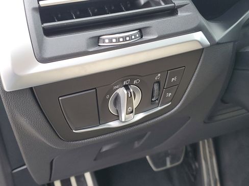 Certified 2023 BMW X3 xDrive30i w/ M Sport Package image 11