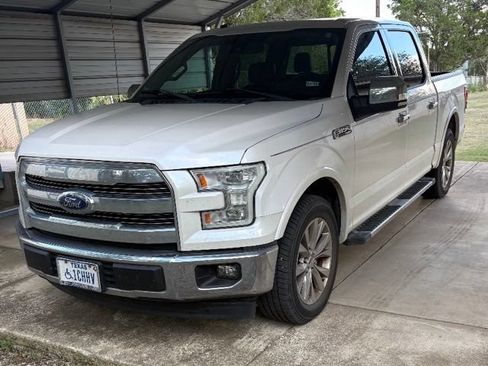 Used 2017 Ford F150 Lariat w/ Equipment Group 502A Luxury RWD image 4
