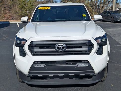 Used 2024 Toyota Tacoma SR5 w/ SR5 Upgrade Package image 2