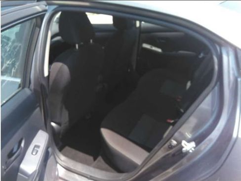 Used 2025 Nissan Sentra SV FWD image 7