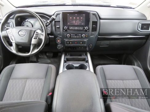 Used 2023 Nissan Titan SV w/ SV Convenience Package image 19