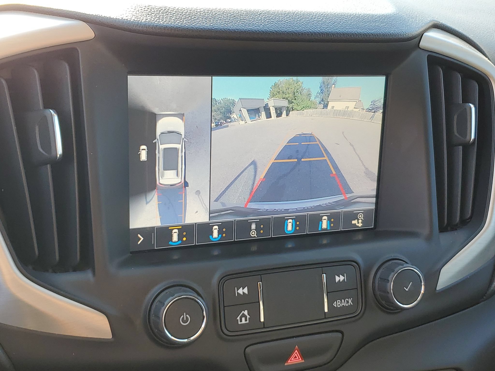 Used 2019 GMC Terrain Denali w/ Advanced Safety Package FWD image 25